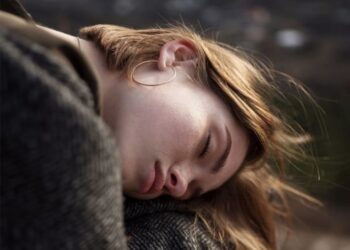 7 Physical Symptoms That Prove Depression Is Not Just ‘In Your Head’