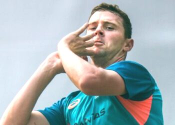 Jos Hazlewood Ruled Out of Scotland T20Is, Riley Meredith Named Replacement