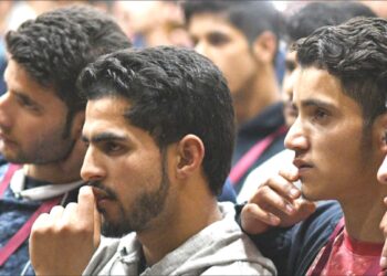 J&K: Plans afoot to enrol children of government employees in state-run schools