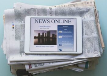 Newspapers are still the most credible news source but readers prefer to receive news digitally reports an AI-based research app