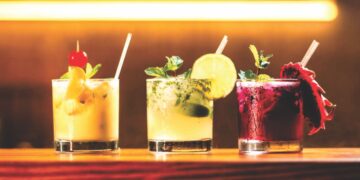 Top 5 Wine Cocktails To Make Your Evenings Memorable