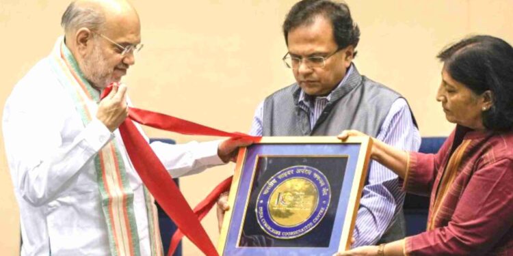 Amit Shah Urges Agencies To Use AI For Checking Cybercrimes