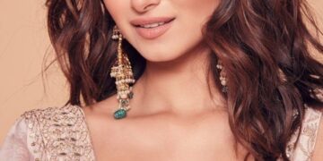 Did Tara Sutaria shade newly engaged ex-boyfriend Aadar Jain and his fiance Alekha Advani? Netizens think so