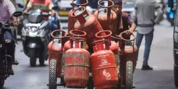 Oil Marketing Companies Increase Price Of 19 Kg Commercial LPG Cylinder By ₹39