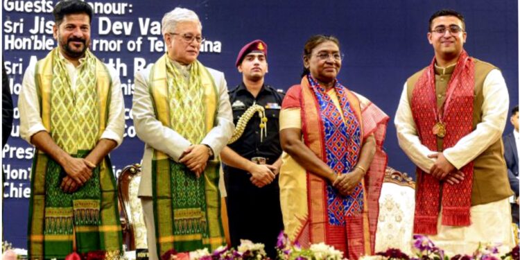 Murmu Favours Network Of Female Advocates, Law Students To Prevent Atrocities Against Women