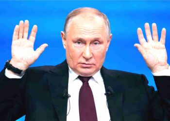 Putin calls for border security zone, urges full liberation of Kursk region