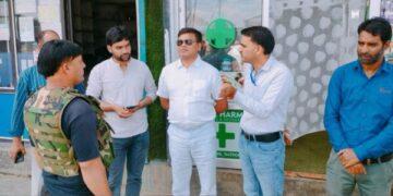 Assembly Elections- 2024: Expenditure Observer Shopian visits SSTs sites & police nakas