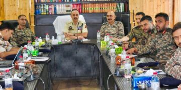 Ahead Of J&K Polls, Top Cop Reviews Security Preparedness In Anantnag