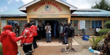 Fire kills 17 Kenya primary school pupils