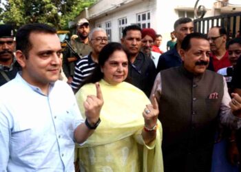 People’s Enthusiastic Participation Reflects ‘True Mainstreaming’ Of Democracy In J-K: Singh