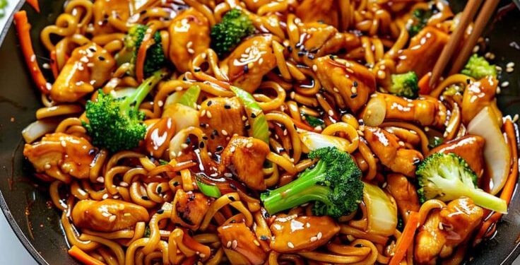 Mouthwatering Butter Garlic Pan-Fried Noodles Recipe