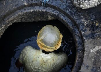 92% Sewage, Septic Tank Cleaners Are From SC, ST, OBC Groups: Govt Data