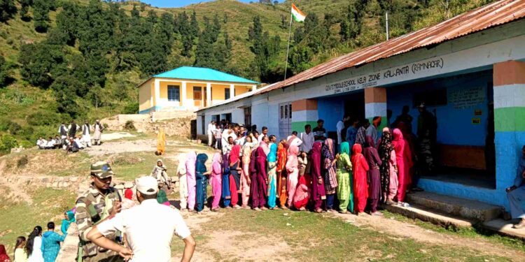 Assembly Elections-2024 Phase-II: J&K records 28.12 % voter turnout till 11am