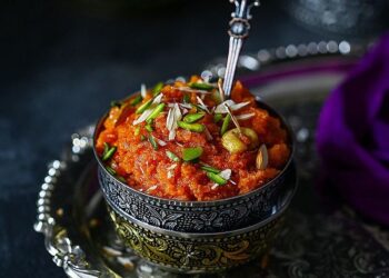 Gajar Ka Halwa To Sarson Ka Saag: Some Mouth-Watering Recipes To Indulge In This Winter