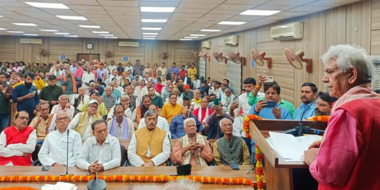Lt Governor attends Dr. Viveki Rai’s Janm Shatabdi Samaroh in Ghazipur; pays homage to the famous Hindi & Bhojpuri litterateur
