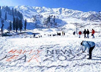 No New Year celebrations in J&K this year due to 7-day mourning over ex PM's death