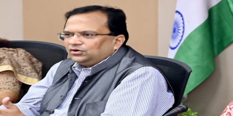 Union Home Secretary Govind Mohan arrived in Srinagar, where he is expected to chair a key review meeting at SKICC.