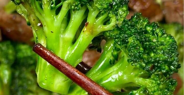 Broccoli Benefits For Skin: Protects Against Sun Damage, Reduces Acne, Fights Premature Aging