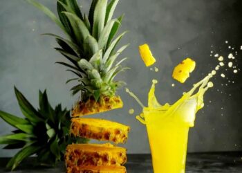 Can Pineapple Ease Period Pain? Experts Weigh In On This Natural Remedy