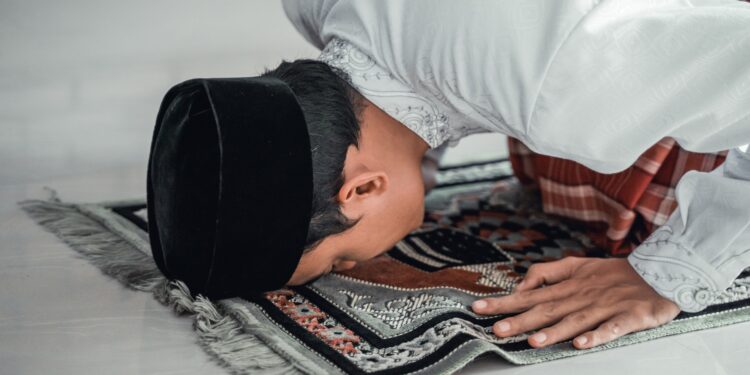 Prayer in the Modern World: Spiritual and Scientific Realities