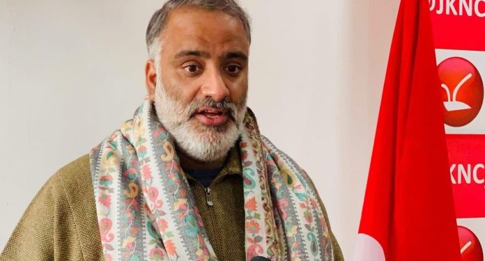 Salman Sagar Raises Key Issues In Assembly: Ambulance Facilities And Pending Contractor Payments