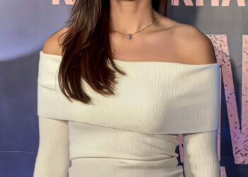 Shanaya Kapoor Turns Up the Heat in a Bold Green Ensemble