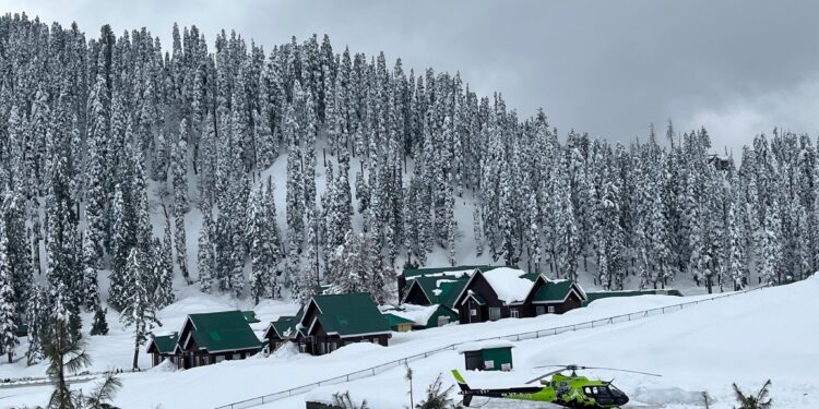 No Snowfall Forecast for Plains till 02 February: Light snow/rain is expected on tomorrow at some parts of J&K