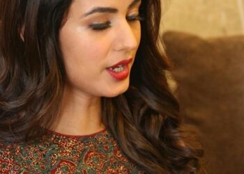 Sonal Chauhan’s Beach Stylebook Is A Must-Read For Fashion Lovers