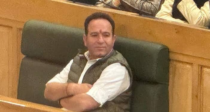Sunil Sharma Demands Apology from CM, Alleges Deterioration of Assembly Sanctity, Targets Speaker