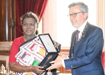 PRESIDENT RECEIVES ‘CITY KEY OF HONOUR’ OF LISBON
