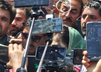 Mehbooba Mufti urges rail links for Chenab Valley and Pir Panjal regions