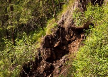 Baramulla–Uri NH to remain closed on Jan 11 over landslide risk