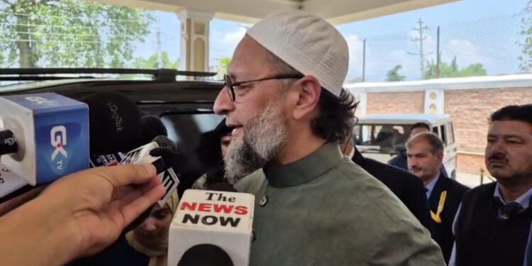 Owaisi Condemns Pahalgam Attack, Calls for Probe into Kulgam Youth’s Death