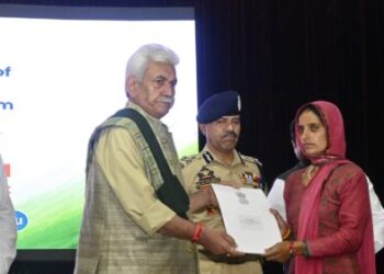 I assure the terror victim families that the perpetrators will be punished: LG Sinha