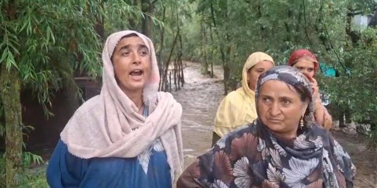 Multiple Budgam Villages Submerged After Heavy Rains, Locals Cry for Help