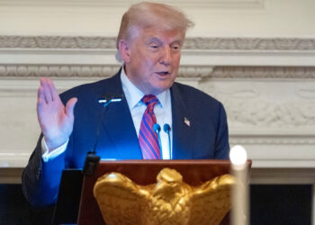 Trump Confirms Iran Talks; Presses Putin For End To Ukraine War