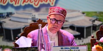CM Omar Holds Pre-Budget Consultation With Kashmir Stakeholders To Shape People-Centric Budget