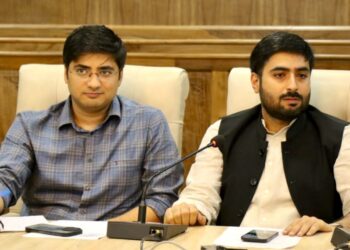 DC Srinagar, Commissioner SMC review progress of PMAY-Urban 2.0
