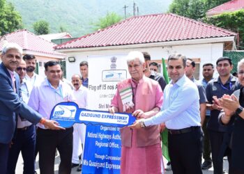 LG Sinha Flags Off Fleet Of Ambulances For Hospitals In Ramban And Anantnag Districts