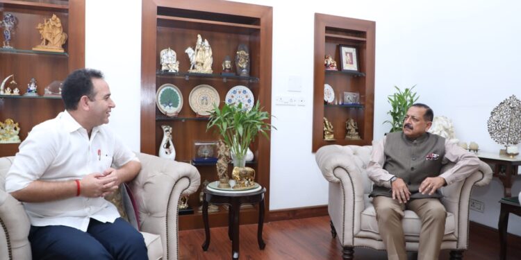 LoP Sunil Sharma discusses J&K’s security and developmental projects with Dr. Jitendra Singh