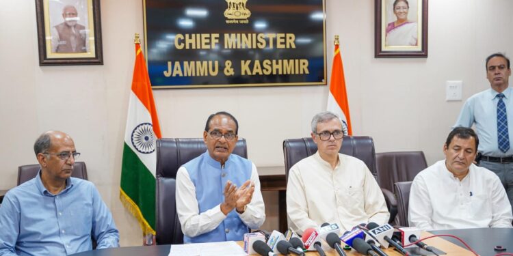 Centre To Set Up Clean Plant Facility To Provide Disease-Resistant Plants To Horticulturists In Kashmir