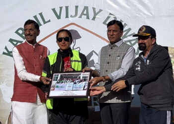 Union Ministers Dr. Mansukh Mandaviya Interact With Youth In Kargil Vijay Diwas In Drass