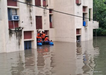 IIIM students evacuated after floodwaters inundate hostel ground floor in Jammu