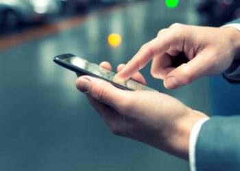 Phone, Internet Services Restored In Jammu And Kashmir