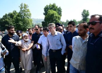 CM Omar Abdullah Visits Flood-Hit Anantnag Areas to Asses Damage