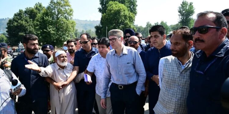 CM Omar Abdullah Visits Flood-Hit Anantnag Areas to Asses Damage