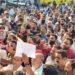Fruit mandis shut across Kashmir valley over highway havoc