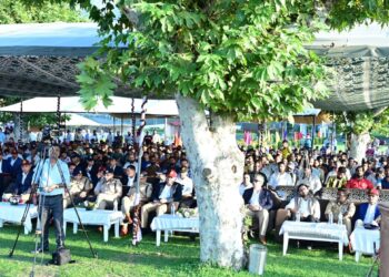 LG Sinha Attends Closing Ceremony Of JKP’s Water Sports Event ‘Jashn-E-Dal’ At Srinagar