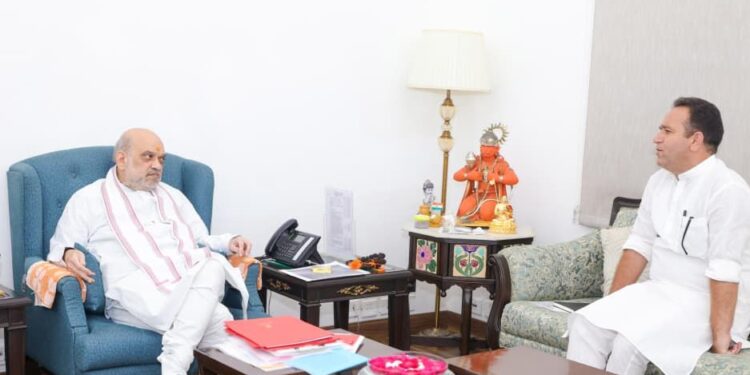 LoP Sunil Sharma meets Union Home Minister Amit Shah, discusses Current political and security scenario in J&K