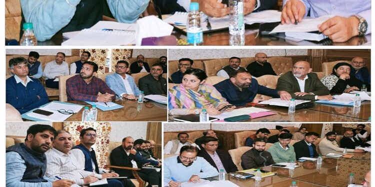 Divisional Commissioner Reviews Comprehensive Winter Preparedness Measures